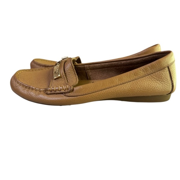 Coach Fredrica Tan Pebbled Leather Diving Mocs Flats Loafers Size 7.5 - Picture 3 of 14